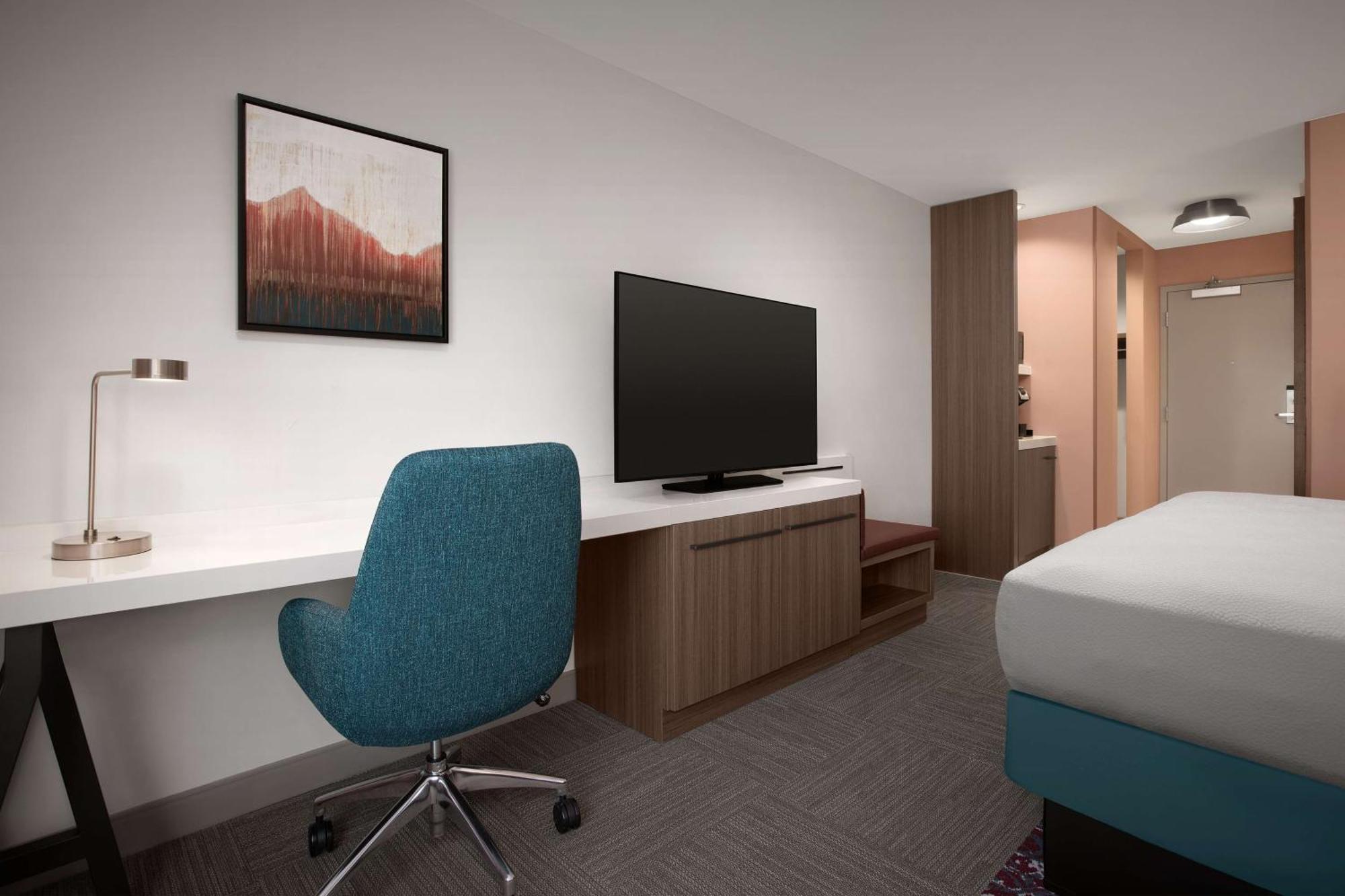 Hilton Garden Inn Denver Airport Tower Road Exteriör bild